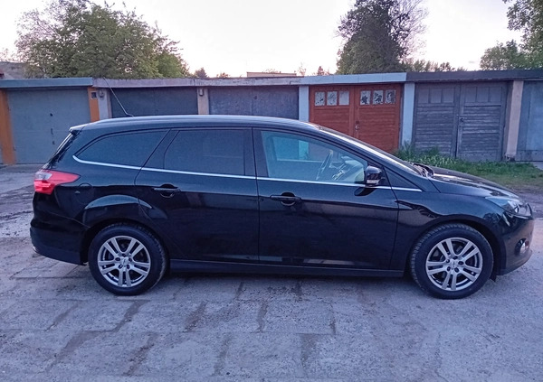 Ford Focus cena 25555 przebieg: 135000, rok produkcji 2012 z Kraków małe 466